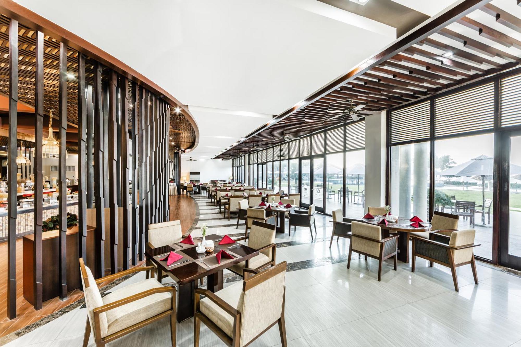 Vietsovpetro Ho Tram Beach Resort & Spa エクステリア 写真