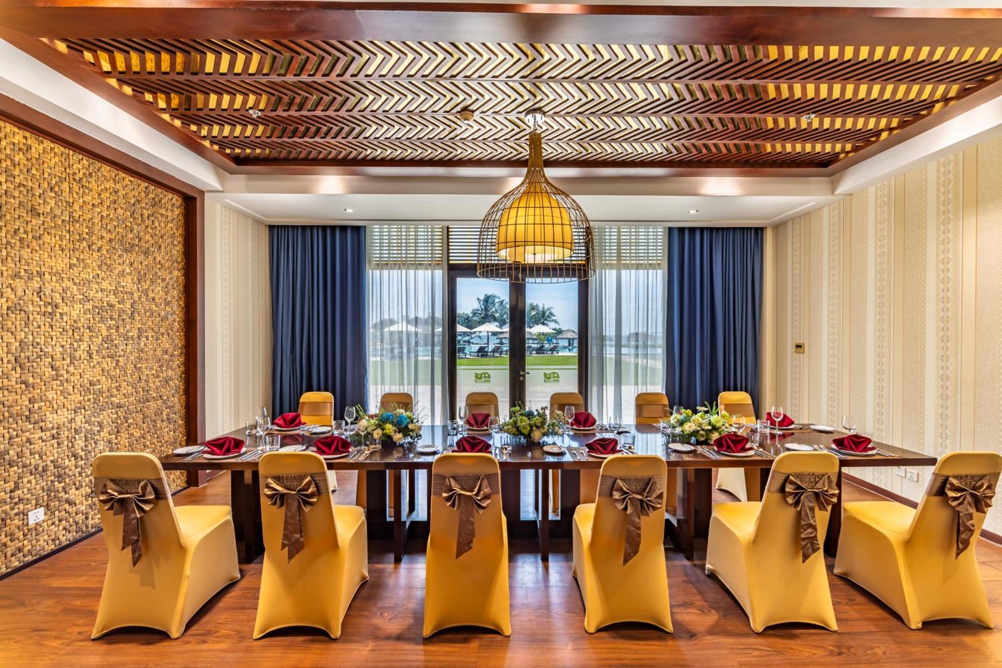 Vietsovpetro Ho Tram Beach Resort & Spa エクステリア 写真