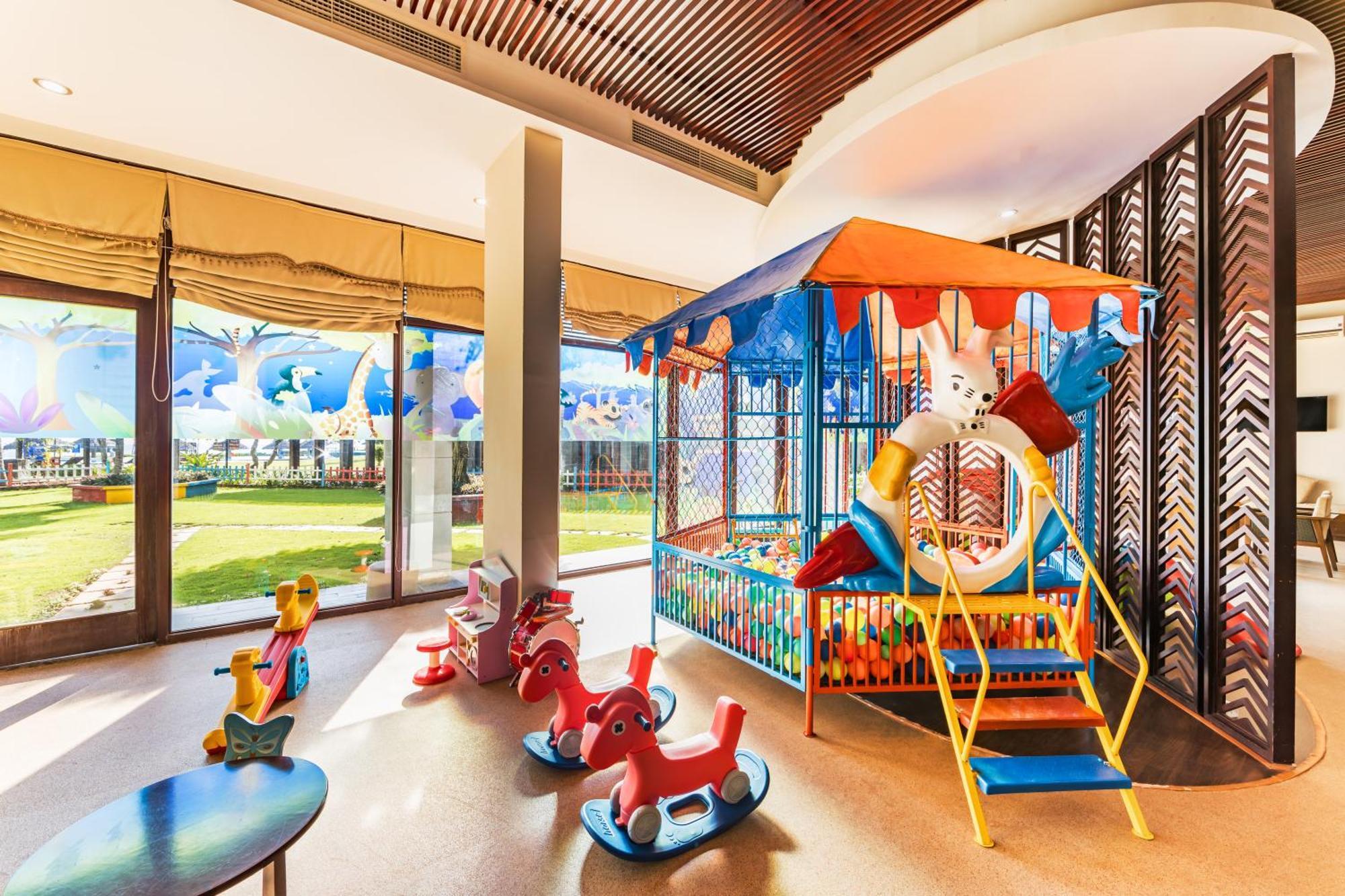 Vietsovpetro Ho Tram Beach Resort & Spa エクステリア 写真